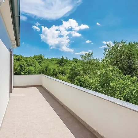 2 Bedroom Awesome In
