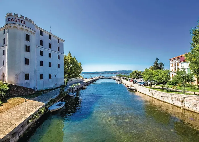 2 Bedroom Awesome In * Grižane